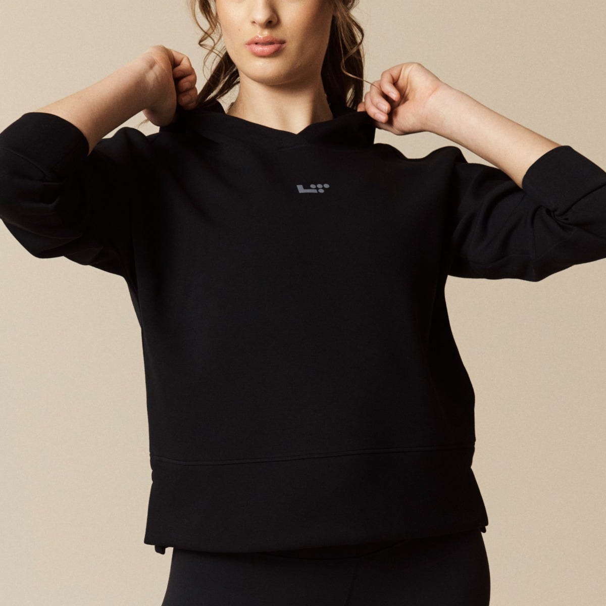 apin261081534-core-2026-hoodie-leggings-black-f-03-3x-1140x1140-1