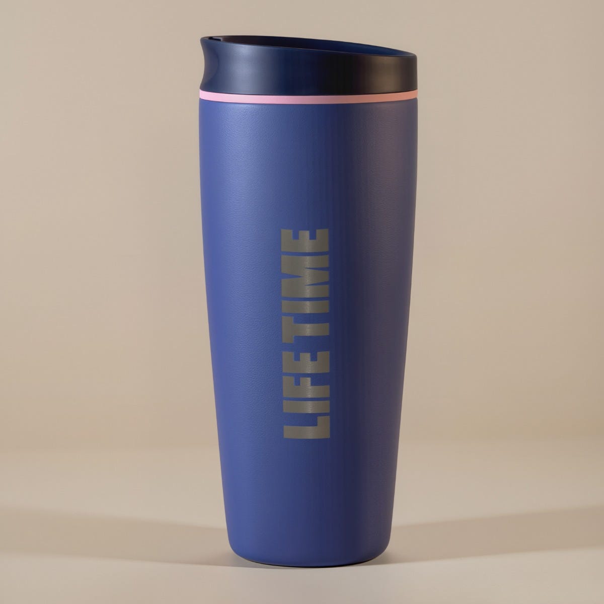 apin261081546-ecomm-apparel-2026-q2-waterbottle-blue-03-3x-1140x1140-1